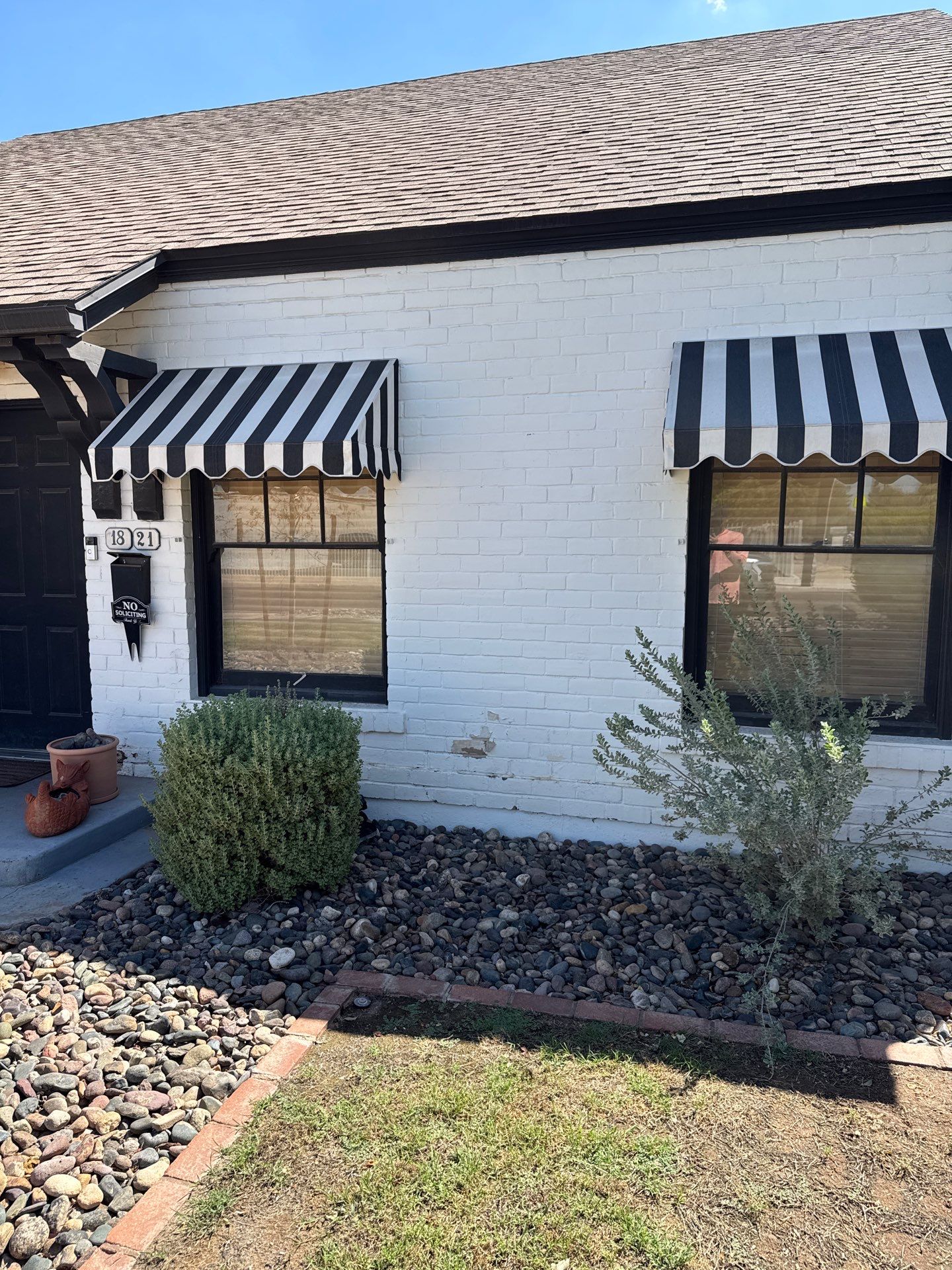 Front Beds Under the Windows