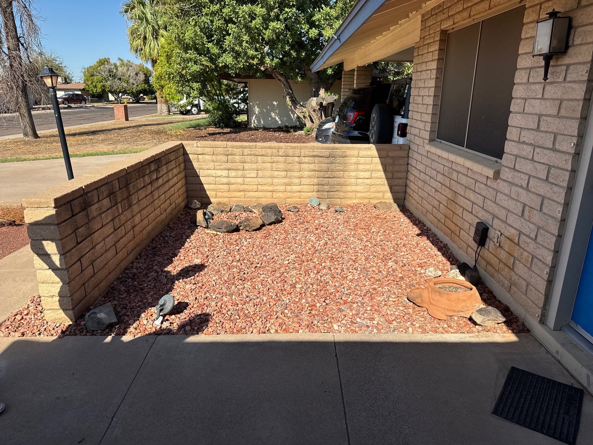 Courtyard Beds