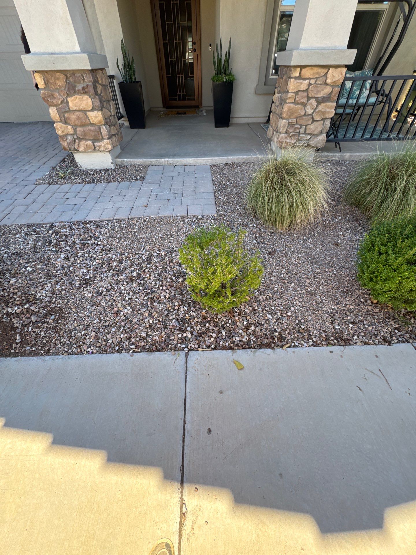 Front privet